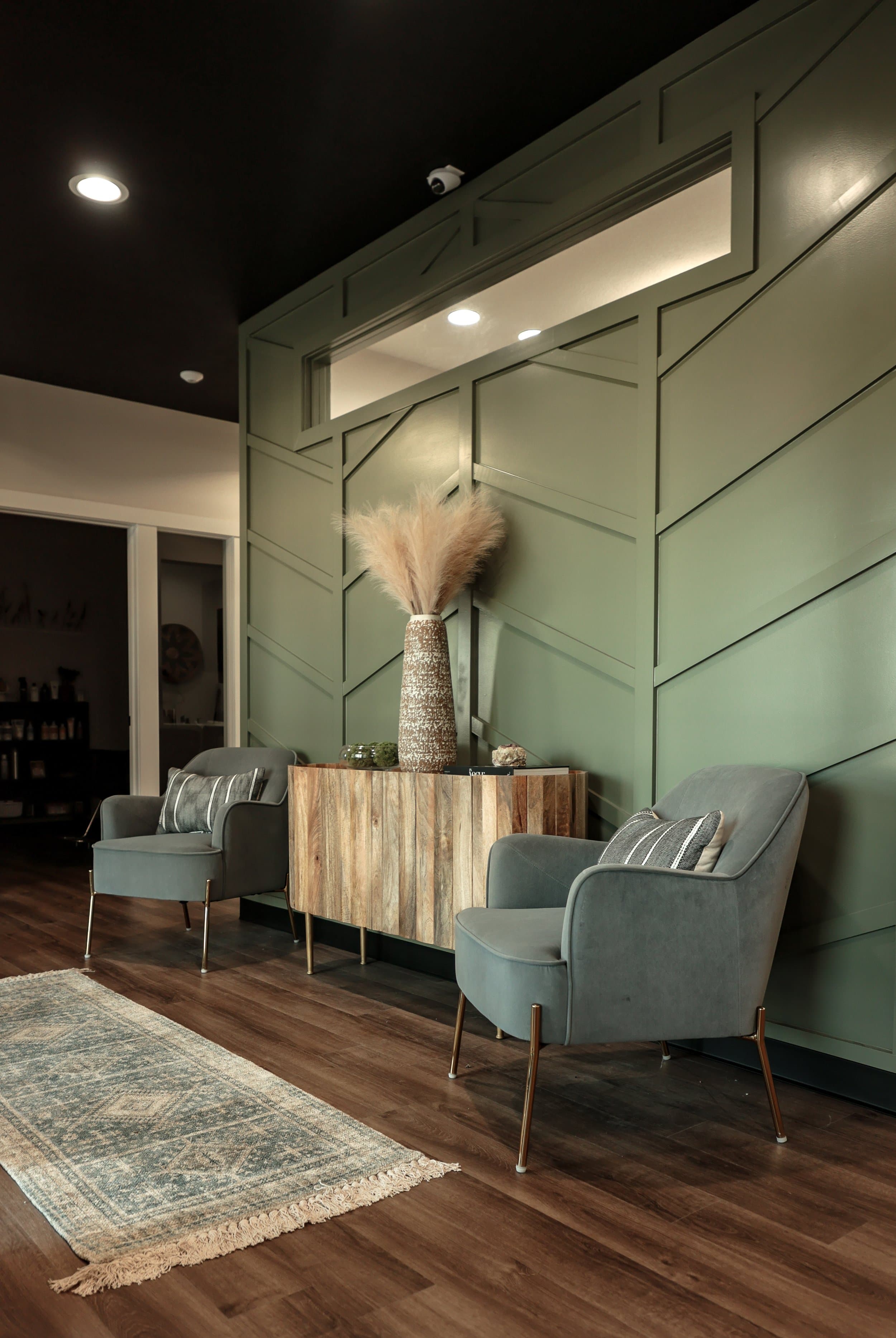 Salon Suites Commercial Buildout